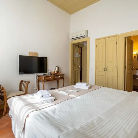 Macaron Konagi 4* Ayvalı