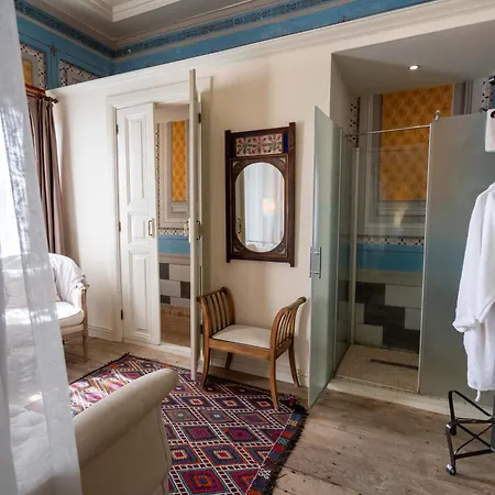 Macaron Konagi Affittacamere Ayvalı