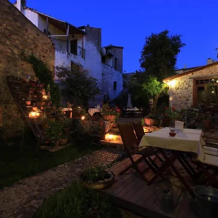 Macaron Konagi 4* Ayvalı