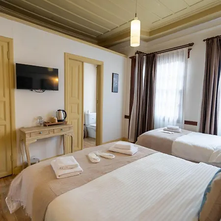 Casa de hóspedes Macaron Konagi Ayvalı