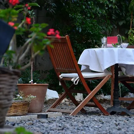 Guest house Macaron Konagi Ayvalik